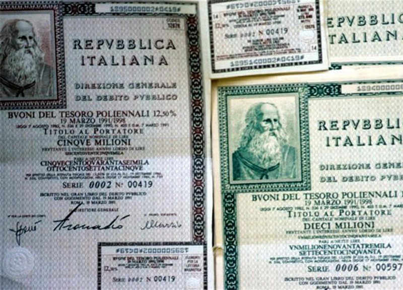 Bot e Btp, richieste record di 50 miliardi per il “Compra Italia” Bot e Btp, richieste record di 50 miliardi per il “Compra Italia”