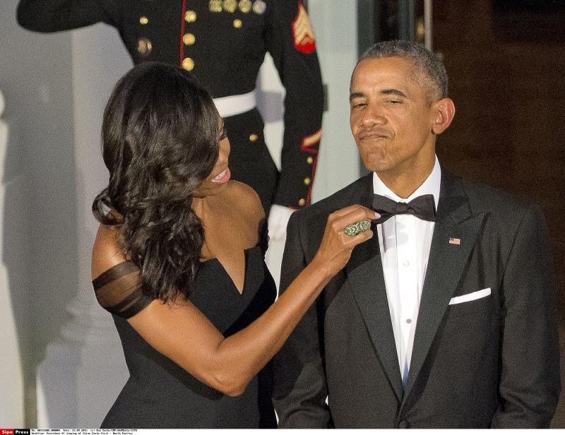 Barack Obama come una star di Hollywood: guadagna milioni di dollari con… Barack Obama come una star di Hollywood: guadagna milioni di dollari con…