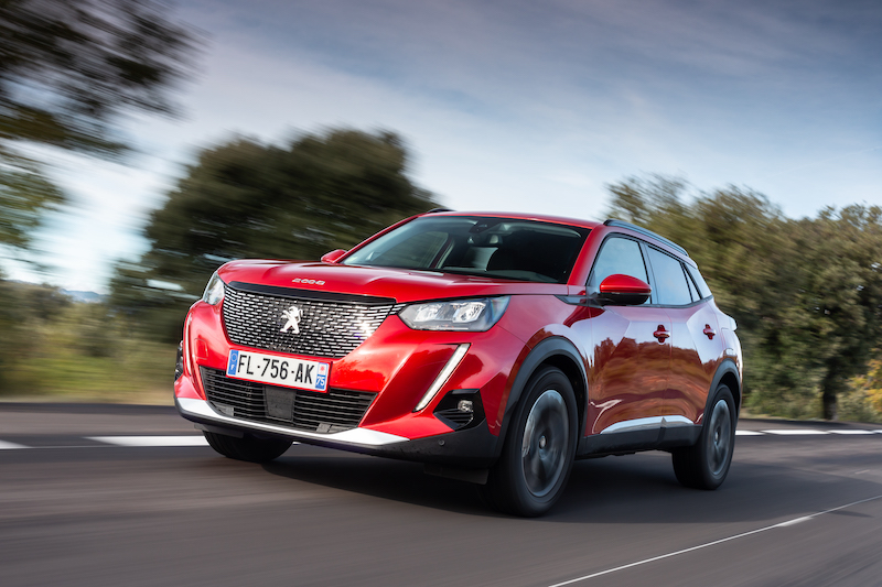 Nuova Peugeot 2008, arriva la versione Allure Navi Pack