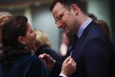 Sindaco Parigi, En marche candida ministra Buzyn al posto di Griveaux