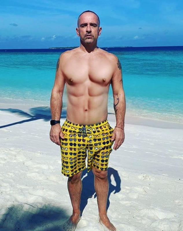 Eros Ramazzotti ritrova l’amore: in vacanza con la nuova fidanzata. RUMORS Eros Ramazzotti ritrova l’amore: in vacanza con la nuova fidanzata. RUMORS