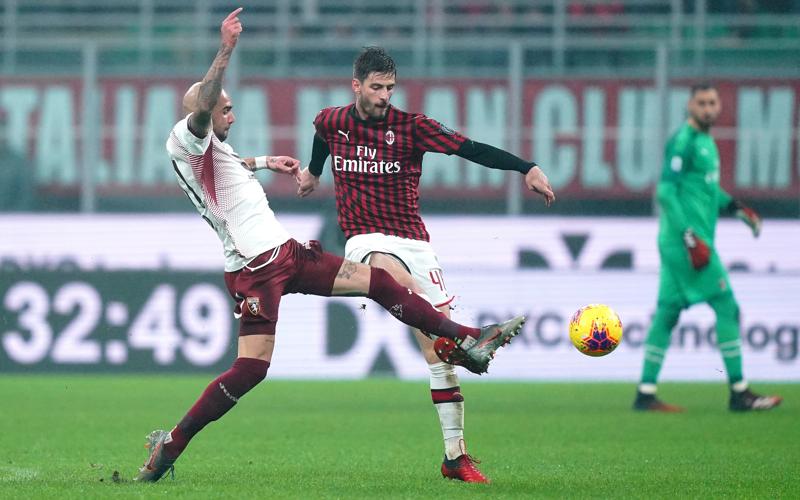 Milan – Matteo Gabbia, esordio super: “Dedicato ai nonni. Ibra mi ha fatto i complimenti”