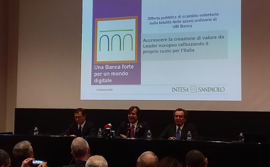Galleria foto 'Intesa-Sanpaolo, le 4 telefonate di Messina. Ecco com’è nata l’operazione Ubi' - foto 1