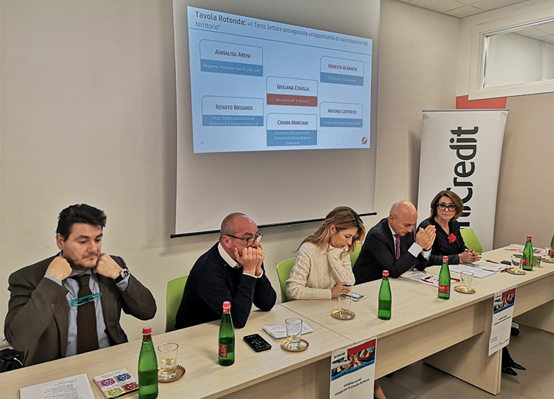 UniCredit, il Terzo Settore protagonista dello sviluppo anche nel Mezzogiorno UniCredit, il Terzo Settore protagonista dello sviluppo anche nel Mezzogiorno