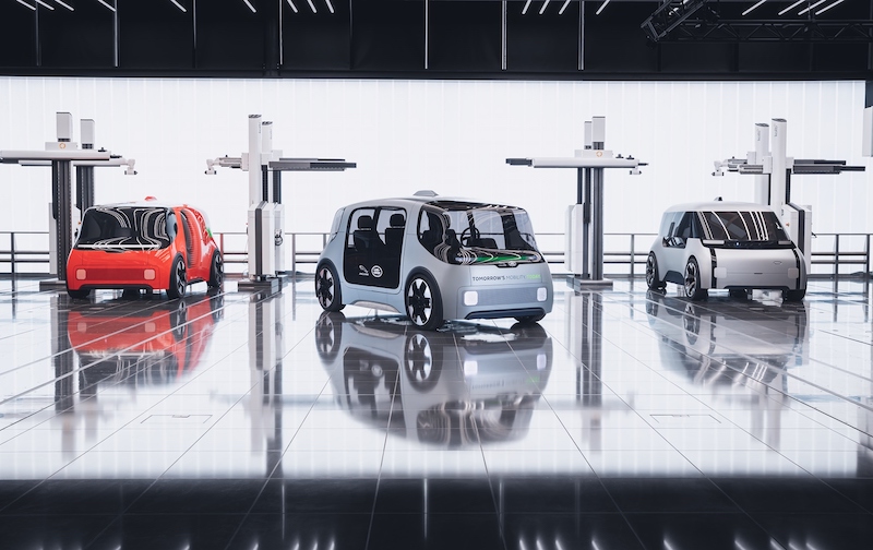 il Principe Carlo inaugura il nuovo centro di ricerca automobilistica in GB il Principe Carlo inaugura il nuovo centro di ricerca automobilistica in GB