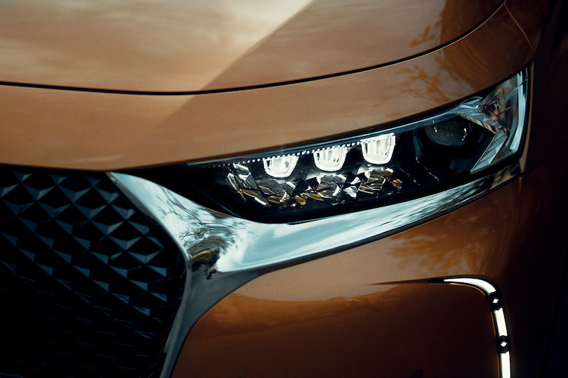 DS Automobiles svela il nuovo allestimento PRESTIGE per la DS 7 CROSSBACK DS Automobiles svela il nuovo allestimento PRESTIGE per la DS 7 CROSSBACK