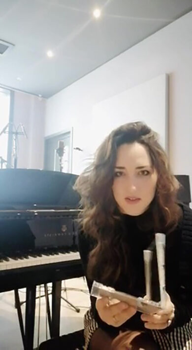 FREY, esce il nuovo disco e singolo BACI NEL VENTO. L’intervista