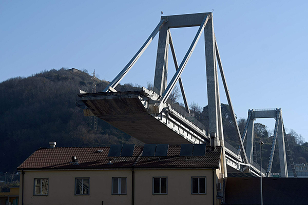 Genova, ponte Morandi: “Sensori non aggiustati. Costavano 10 mila euro…” Genova, ponte Morandi: “Sensori non aggiustati. Costavano 10 mila euro…”