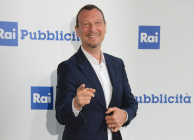 Coronavirus, Amadeus sarà il testimonial. Da Sanremo alle case degli italiani
