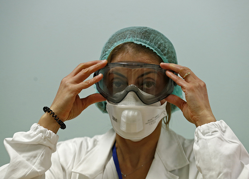 Coronavirus: quando finirà, quanto dura sugli oggetti,quali mascherine usare Coronavirus: quando finirà, quanto dura sugli oggetti,quali mascherine usare