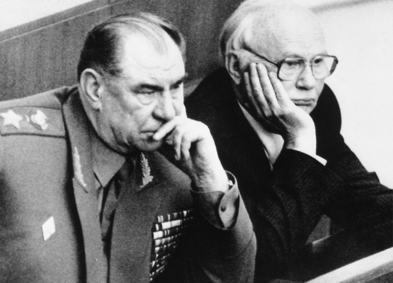 Russia, è morto Yazov: golpista e ultimo Maresciallo sovietico Russia, è morto Yazov: golpista e ultimo Maresciallo sovietico