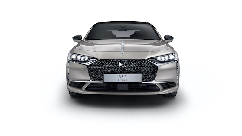 DS 9 E-TENSE, il savoir faire francese forgia una grande berlina DS 9 E-TENSE, il savoir faire francese forgia una grande berlina