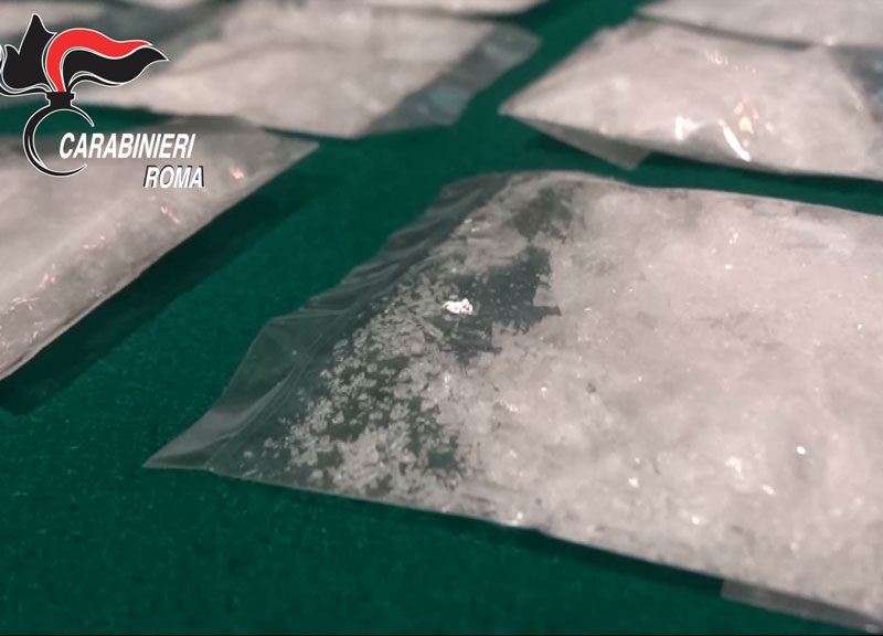 Ragazze cinesi corrieri della droga: trasportavano shaboo da Prato a Roma