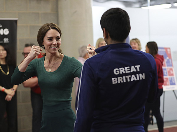 Kate Middelton stanca, pallida e tirata: cosa succede? ROYAL FAMILY NEWS Kate Middelton stanca, pallida e tirata: cosa succede? ROYAL FAMILY NEWS