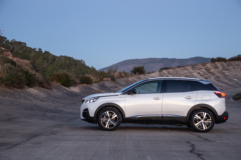 Peugeot 3008 hybrid4 e 508 hybrid, la tecnologia ci insegna come guidare Peugeot 3008 hybrid4 e 508 hybrid, la tecnologia ci insegna come guidare