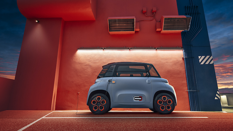 Citroen AMI 100% electric, il quadriciclo che si guida senza patente Citroen AMI 100% electric, il quadriciclo che si guida senza patente