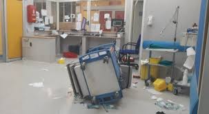 Napoli, 15enne lo vuole rapinare. E il carabiniere lo uccide
