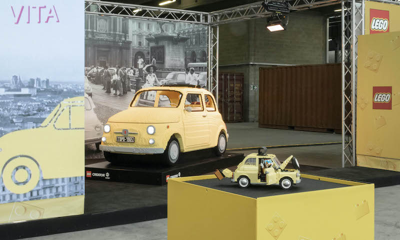 Fiat e LEGO rivivono uno spaccato della “Dolce Vita” con protagonista l’icon