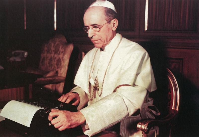 Carte Pio XII, la comunità ebraica contro il Vaticano Carte Pio XII, la comunità ebraica contro il Vaticano