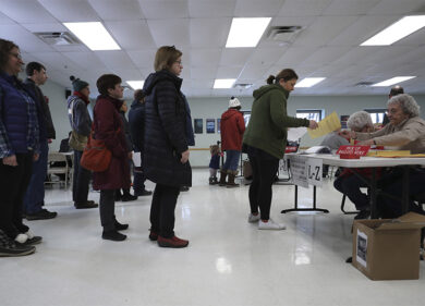 Ascolti Tv, Super Tuesday: le primarie democratiche passo passo con RaiNews24