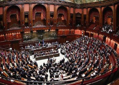Scuola, lavoro e… dieci punti per l’Italia: la proposta ai politici italiani