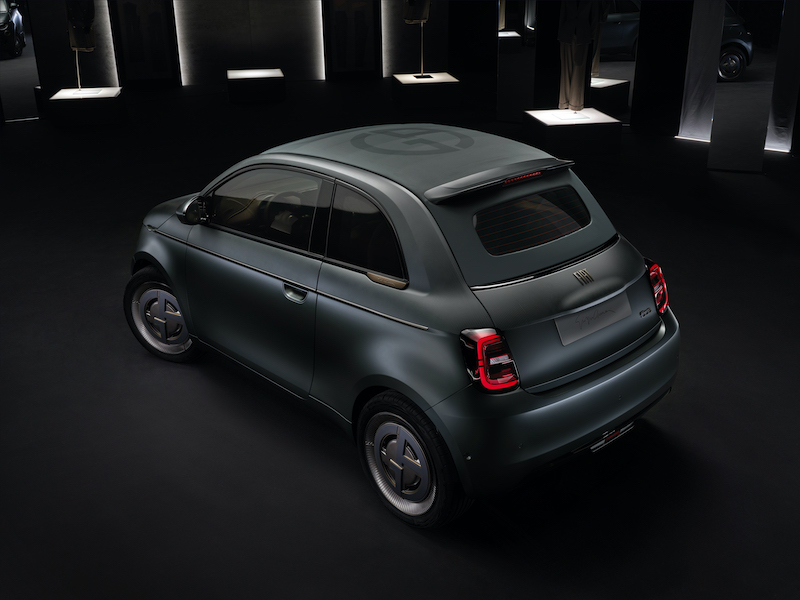 Leonardo Di Caprio testimonial del lancio della Nuova Fiat 500 full electric