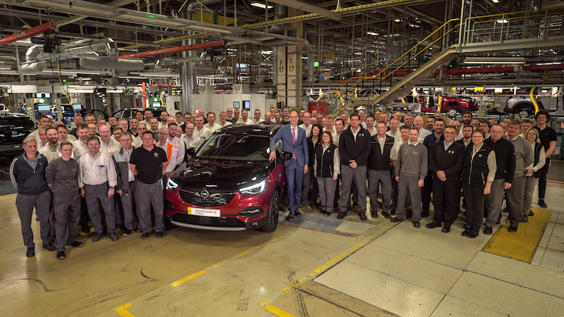 Iniziata la produzione della prima Opel Grandland X Plug-in-Hybrid Iniziata la produzione della prima Opel Grandland X Plug-in-Hybrid