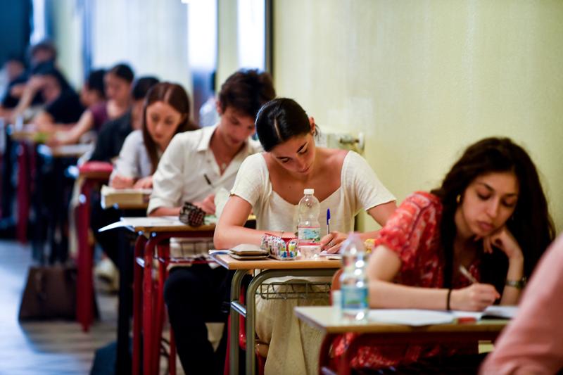 Coronavirus, i presidi: “Rischiamo un’esame di maturità da tempo di guerra” Coronavirus, i presidi: “Rischiamo un’esame di maturità da tempo di guerra”