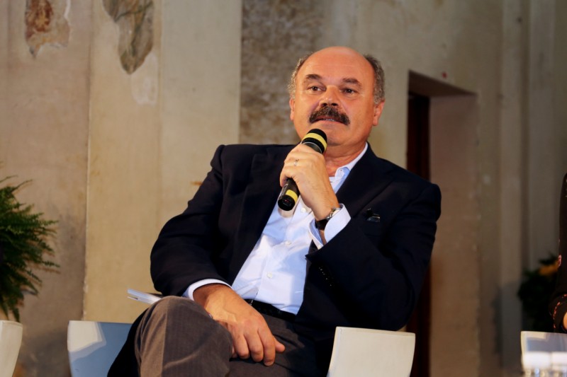 La sostenibilità al centro dell’impresa.Green Pea:nuova avventura di Farinetti La sostenibilità al centro dell’impresa.Green Pea:nuova avventura di Farinetti