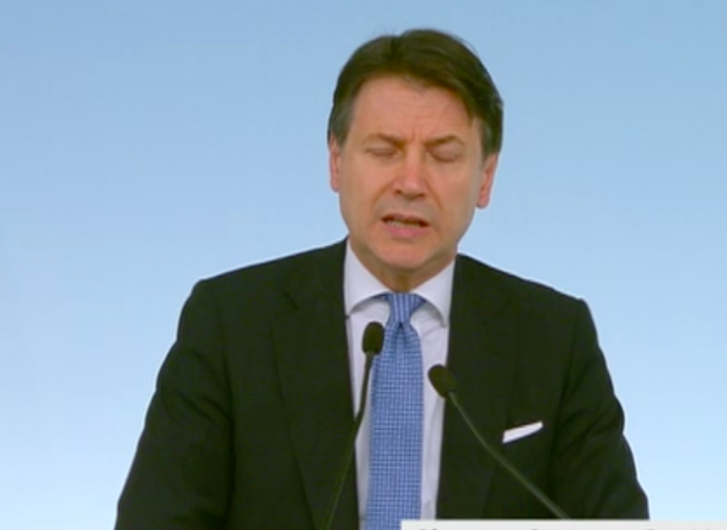 Coronavirus, il Governo stanzia per le famiglie e le imprese 7,5 miliardi Coronavirus, il Governo stanzia per le famiglie e le imprese 7,5 miliardi