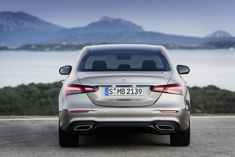 Nuova Mercedes Classe E: quando l’auto emoziona e diventa intelligente