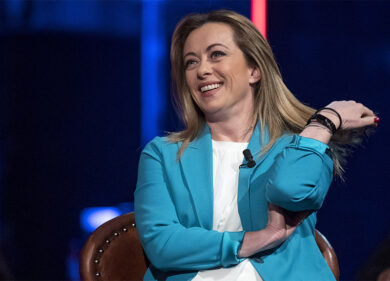 Sondaggi Meloni, Fratelli d’Italia sorpassa il M5S. Il sondaggio-rivoluzione