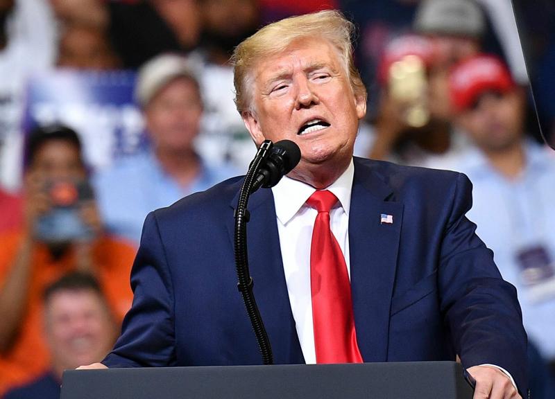 Coronavirus, guai seri per Trump. Dagli Usa: “Sarà la sua Cernobyl” Coronavirus, guai seri per Trump. Dagli Usa: “Sarà la sua Cernobyl”