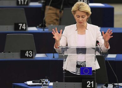 Virus, apertura sulla revisione del patto. Ursula: “Valutiamo flessibità”