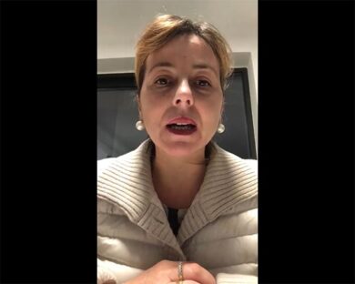 Virus, Grillo: “Media fuorvianti. Colpa dei talk show. Non invitate più giornalisti, politici e filosofi. Solo virologi”
