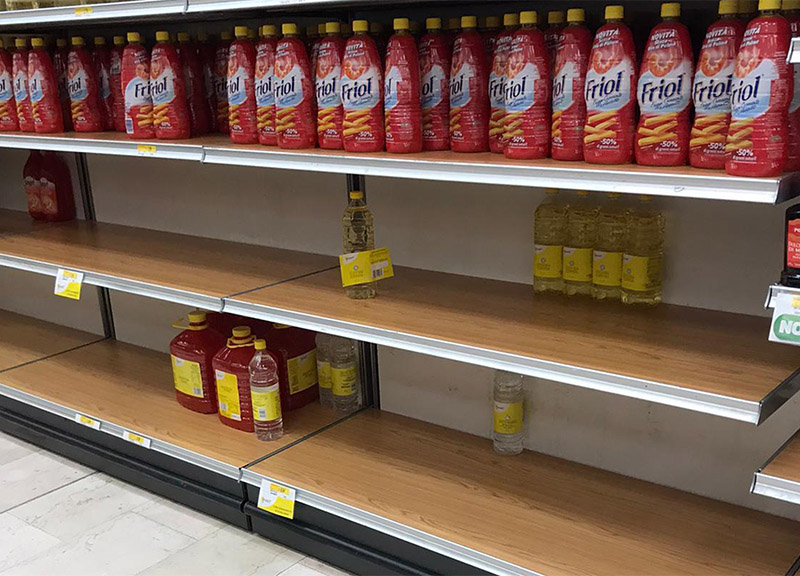 Coronavirus, assalto supermercati notturni dopo il decreto. FOTO – VIDEO