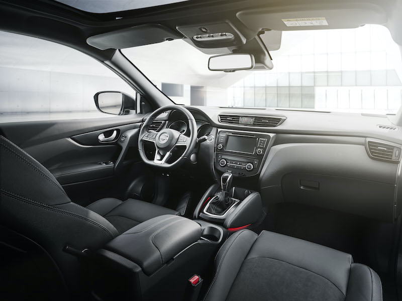 NISSAN MICRA, QASHQAI e X-TRAIL disponibili nella versione speciale N-TEC NISSAN MICRA, QASHQAI e X-TRAIL disponibili nella versione speciale N-TEC