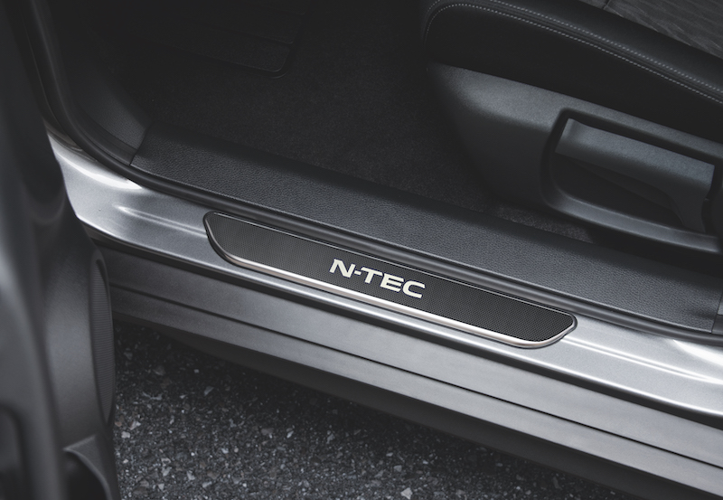 NISSAN MICRA, QASHQAI e X-TRAIL disponibili nella versione speciale N-TEC NISSAN MICRA, QASHQAI e X-TRAIL disponibili nella versione speciale N-TEC