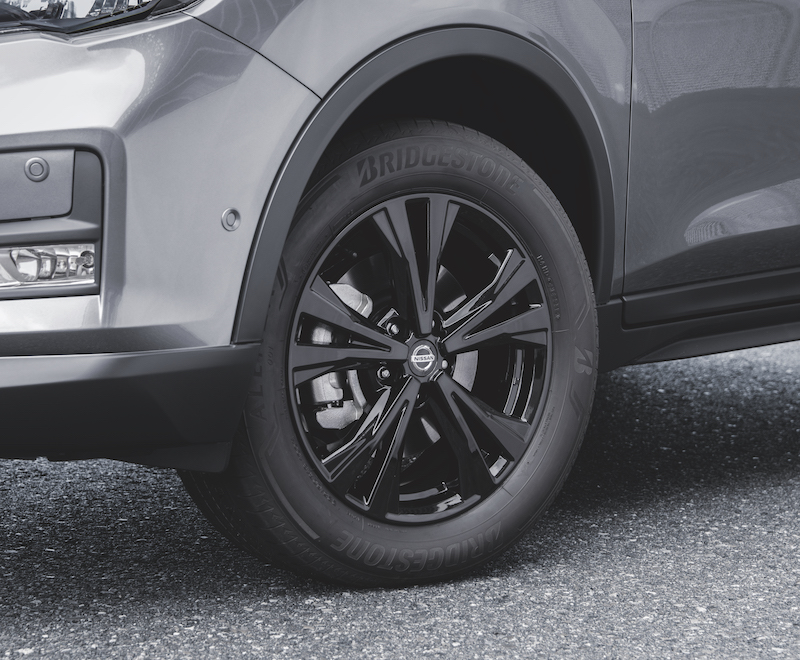 NISSAN MICRA, QASHQAI e X-TRAIL disponibili nella versione speciale N-TEC NISSAN MICRA, QASHQAI e X-TRAIL disponibili nella versione speciale N-TEC