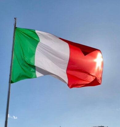 Coronavirus Italia bloccata completamente, consensi bipartisan: da Salvini a..