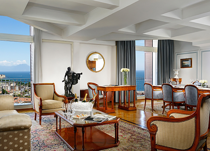 Coronavirus, si ferma anche lo storico Grand Hotel Parker’s di Napoli. Coronavirus, si ferma anche lo storico Grand Hotel Parker’s di Napoli.