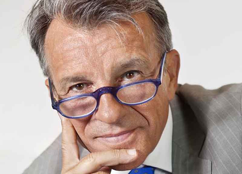 Coronavirus, Morelli controcorrente: “State all’aria aperta, ma senza folla” Coronavirus, Morelli controcorrente: “State all’aria aperta, ma senza folla”