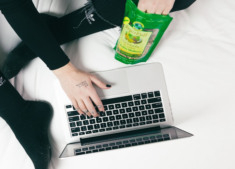 La nutrizionista: in tempi di smartworking per non ingrassare tenete un diario La nutrizionista: in tempi di smartworking per non ingrassare tenete un diario