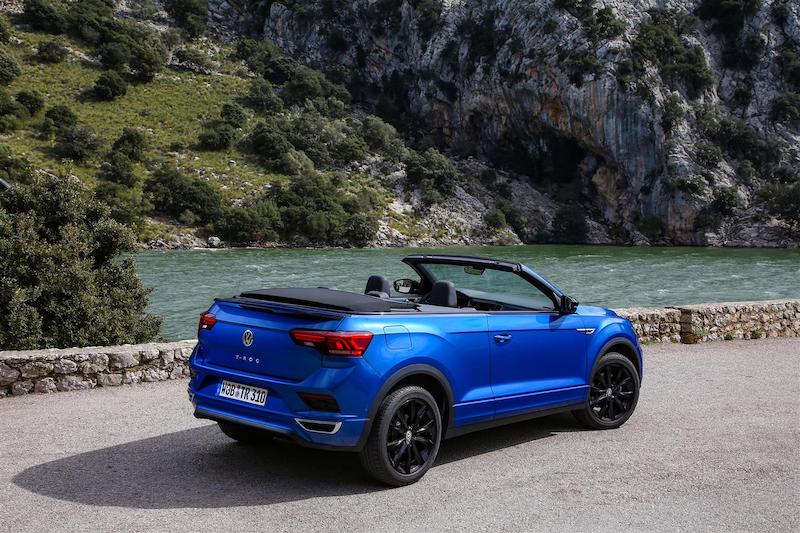 Volkswagen T-Roc cabriolet, quando il suv incontra l’auto scoperta Volkswagen T-Roc cabriolet, quando il suv incontra l’auto scoperta