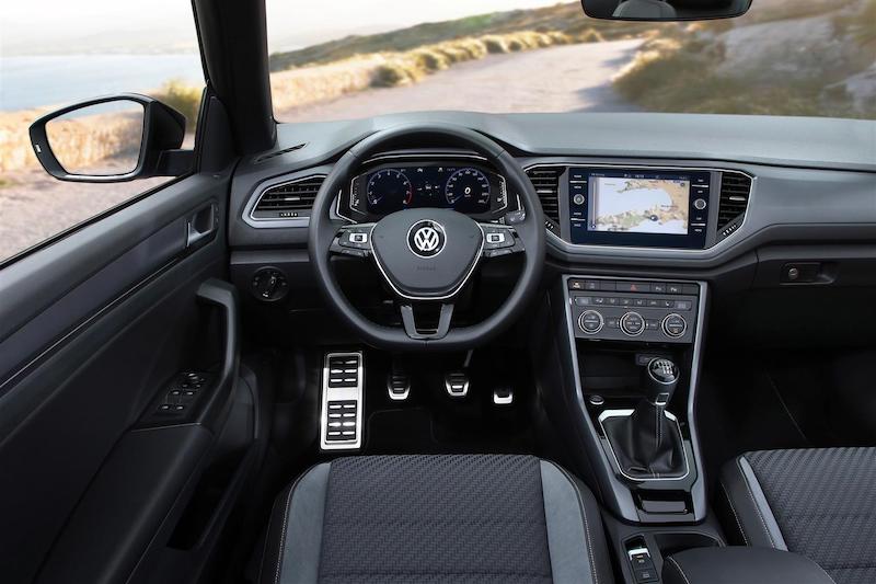 Volkswagen T-Roc cabriolet, quando il suv incontra l’auto scoperta Volkswagen T-Roc cabriolet, quando il suv incontra l’auto scoperta