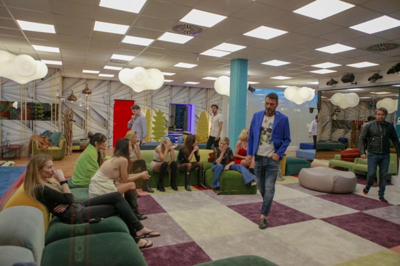 GRANDE FRATELLO VIP 2020, CHIUDE PRIMA: COMUNICATO NELLA CASA. Gf Vip 4 news GRANDE FRATELLO VIP 2020, CHIUDE PRIMA: COMUNICATO NELLA CASA. Gf Vip 4 news