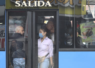 Coronavirus, gli accorgimenti per tenerlo lontano dalla porta di casa