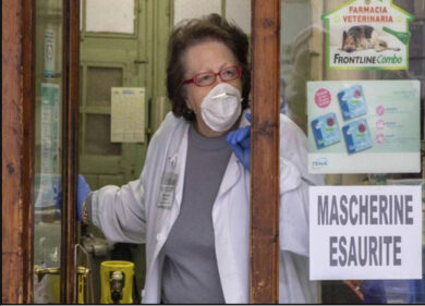 Coronavirus, arrivano le mascherine. Si possono produrre in deroga alle norme
