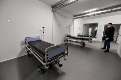 Coronavirus, ospedale in Fiera: prende forma il “miracolo di Milano”. FOTO