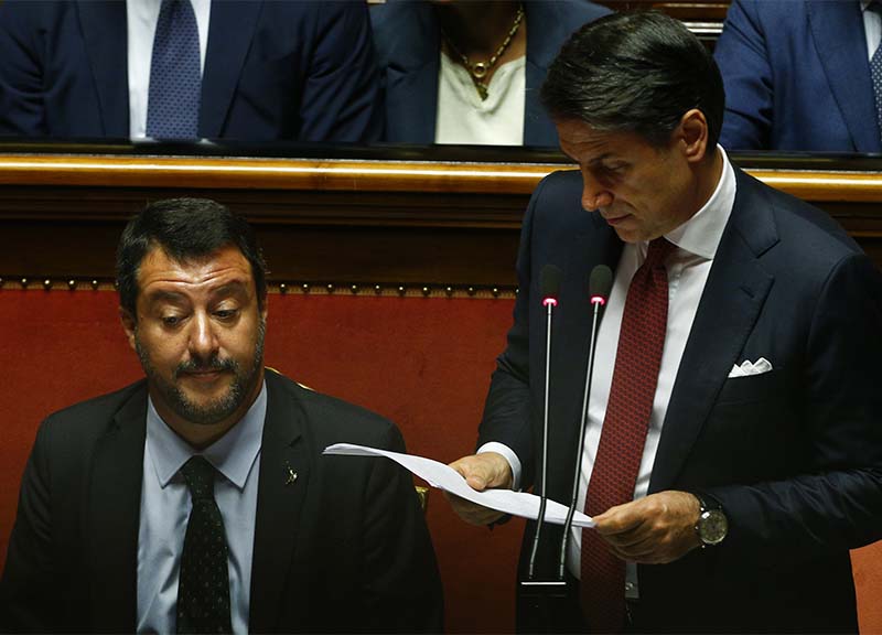 Galleria foto 'Sondaggi, si materializza l’incubo di Salvini:Conte sale ancora nei gradimenti' - foto 1